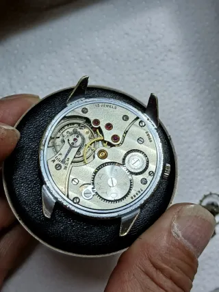 Reloj Cyma Caballero Marrón/Plateado