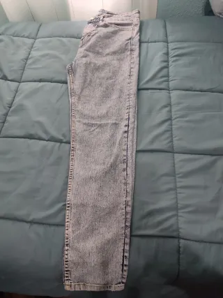 Pantalones vaqueros LEFTIES desgastados