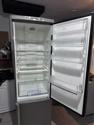 Nevera Combi AEG con garantía transporte