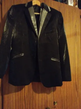 Traje para comunión negro y plateado