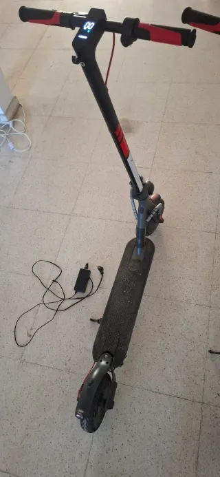 2 Patinetes Eléctricos