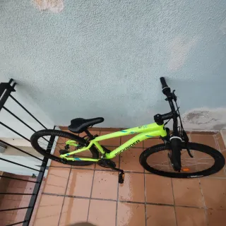 Bicicleta Rockrider ST100