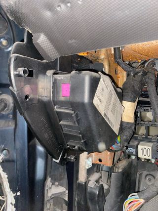 Caja fusibles Seat León MK1