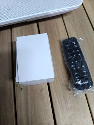 Philips BTM2660 Microcadena Bluetooth Blanca