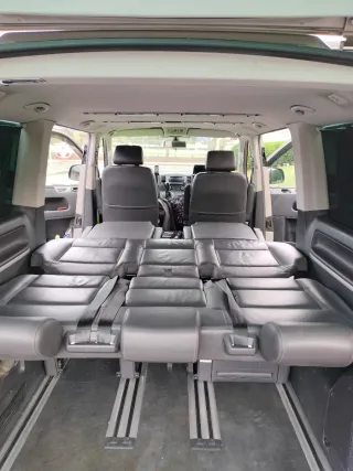 Volkswagen Multivan 2012