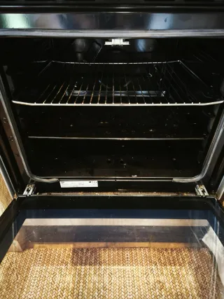 Cocina Beko Gas Butano Acero Inox + bombona butano