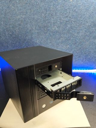 Custodia per PC sostituibile a caldo Inter-Tech SC-4004 Mini-ITX SFF