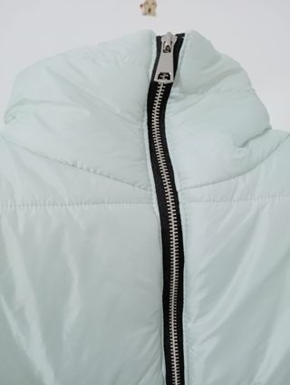 Chaleco acolchado verde clarito menta