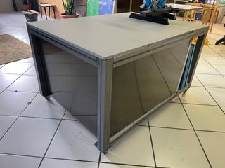 Mesa Serigrafía con Pulpo