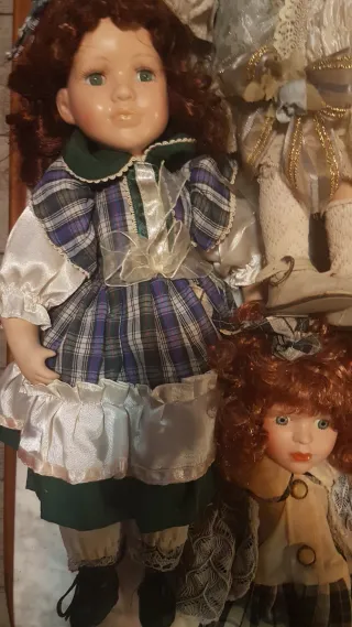 Conjunto 4 Muñecas Porcelana Vestidos