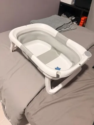 Cuna bebé con cambiador y Otras Cosas