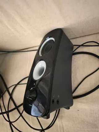 Altavoces Logitech Z323 Negro