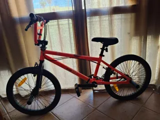 Bicicleta BMX Naranja Casi Nueva