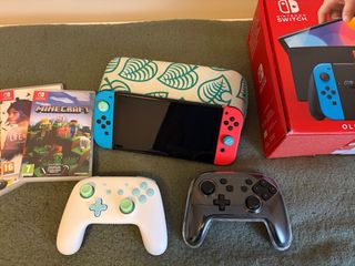 Nintendo Switch OLED como nueva