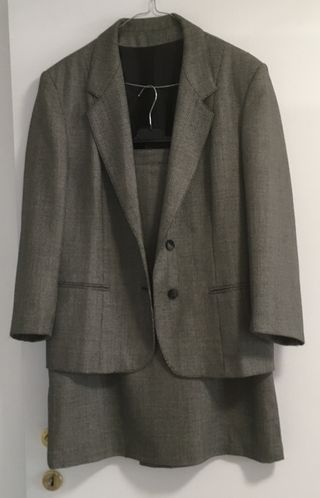 Tailleur donna lana taglia 46