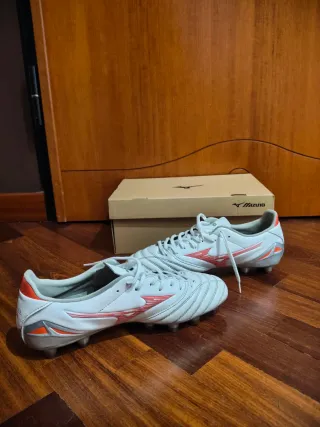 Scarpe calcio Mizuno Morelia Neo IV Pro MD 43.