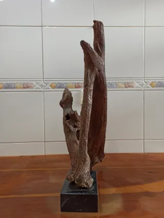 Artesanía de madera única