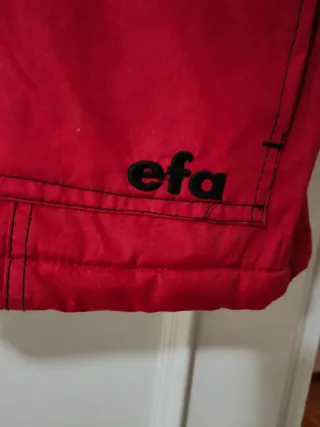 Abrigo acolchado nieve rojo y negro