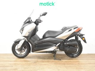 YAMAHA XMAX 125