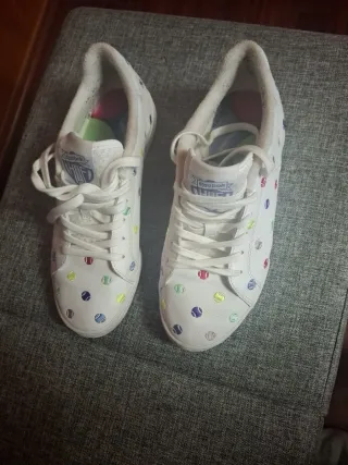 Zapatillas Reebok Blancas con Puntos Multicolor