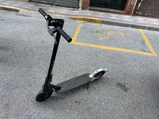 Patinete eléctrico Xiaomi VENDO URGENTE LEE DESCRI