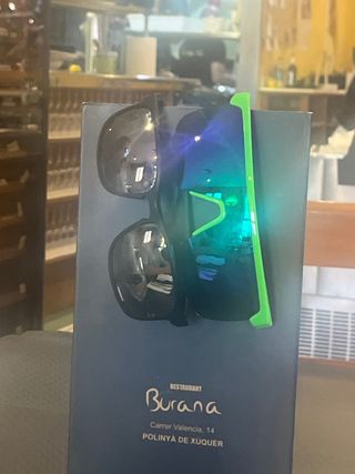 Occhiali da sole marca Reivan