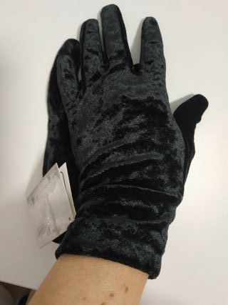 Guantes Terciopelo Negro Cortos