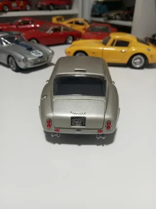 Ferrari 250 Berlinetta 1/18