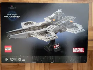 LEGO 76295 Avengers Helicarrier