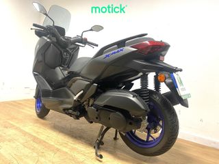 YAMAHA XMAX 125