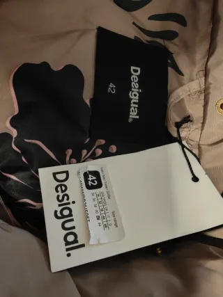 Chaleco Desigual Nuevo