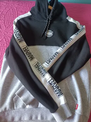 Sudadera Marvel