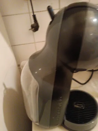 Cafetera Dolce Gusto Krups Gris