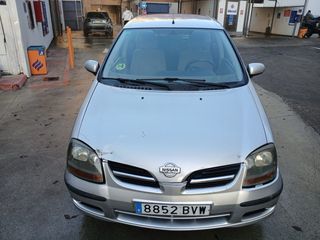Nissan Almera 2002