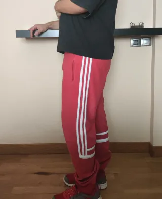 Pantalón Adidas vintage tejido suave