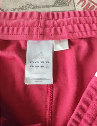 Pantalón Adidas vintage tejido suave