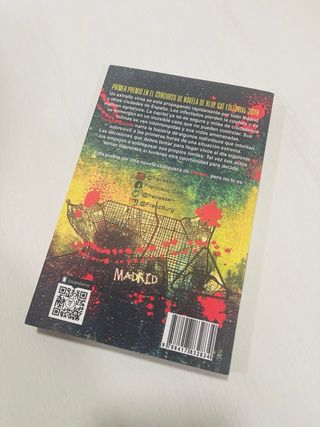 TIEMPO MUERTO (Spanish Edition)