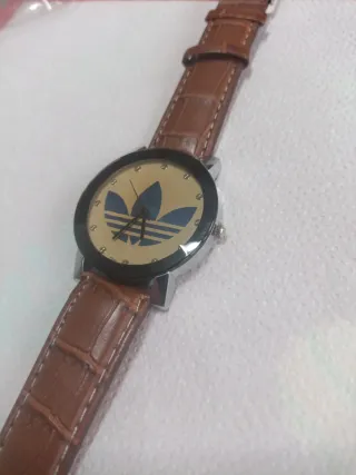 Reloj Adidas Correa Marrón Polipiel