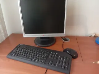 Ordenador Sobremesa Monitor Teclado Ratón