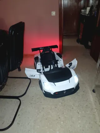 Coche eléctrico Maserati 2 plazas