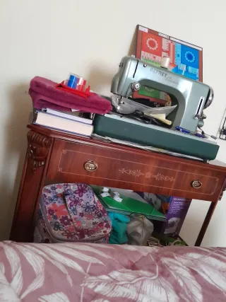 Máquina de coser Refrey Perlita