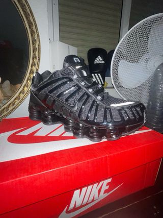 Nike Shox Zapatillas Negras