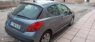 Peugeot 207 2009