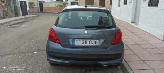 Peugeot 207 2009