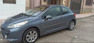 Peugeot 207 2009