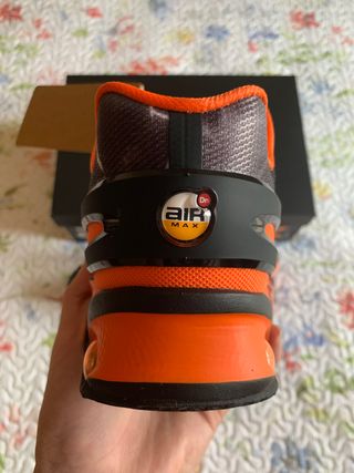 Nike Air Max Dn8 Palace "Black Safety Orange" (44)