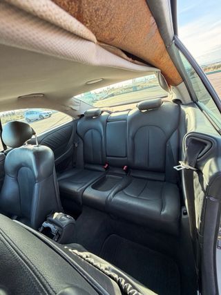 Mercedes-Benz  CLK 2004