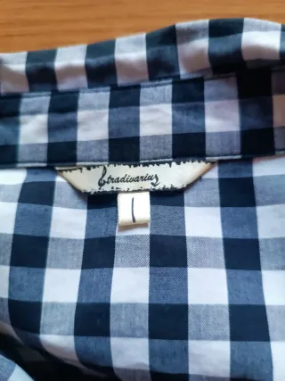 Blusa cuadros blanco y negro