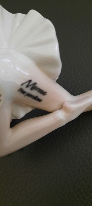 Statuina ballerina porcellana