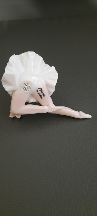 Statuina ballerina porcellana